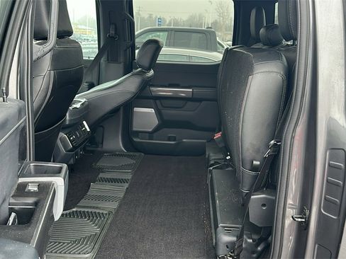 Used 2022 Ford F150 XLT w/ Equipment Group 302A High image 12