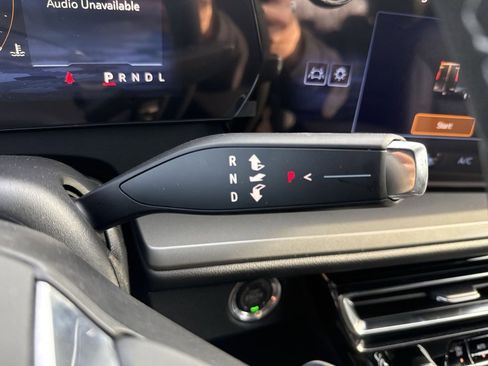 New 2026 Chevrolet Traverse LT w/ Driver Confidence Package image 19