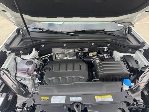 New 2026 Volkswagen Atlas SE image 20