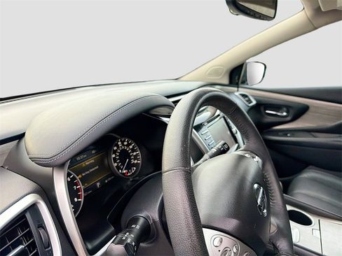 Used 2015 Nissan Murano SL image 9