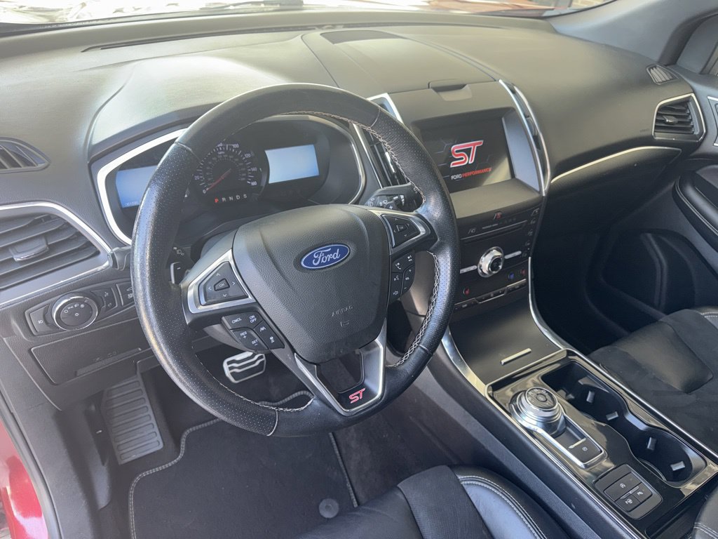 Used 2019 Ford Edge ST w/ Equipment Group 401A AWD/4WD image 10
