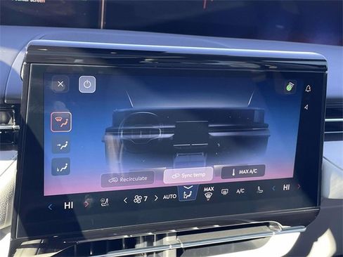 New 2026 Lincoln Nautilus Premier w/ Equipment Group 102A image 25