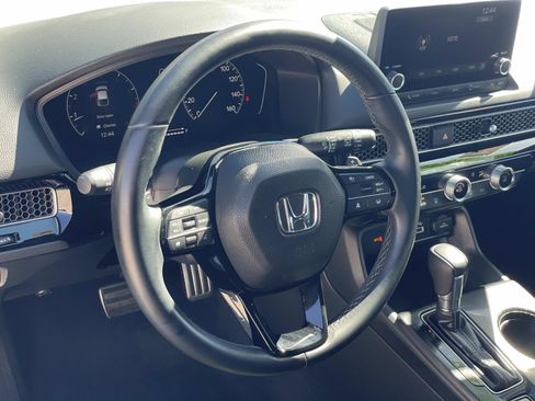 Certified 2023 Honda Civic Sport image 3