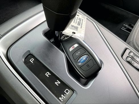 Used 2025 Subaru Crosstrek 2.5i Premium AWD/4WD image 14
