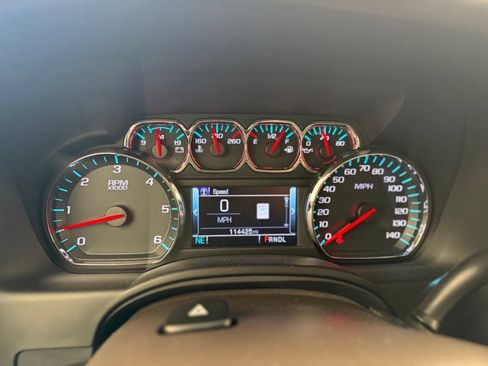 Used 2019 Chevrolet Tahoe LT RWD image 16
