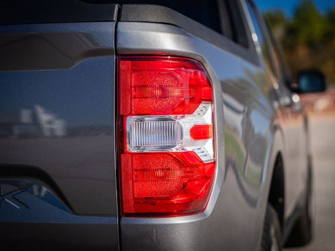 New 2025 Ford Maverick XL w/ 4K Tow Package image 9