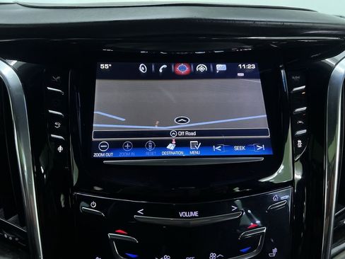 Used 2016 Cadillac Escalade Platinum AWD/4WD image 22