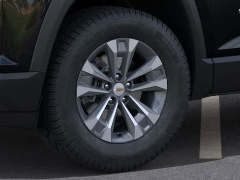 New 2026 Chevrolet Equinox LT w/ Safety and Technology Package FWD image 9