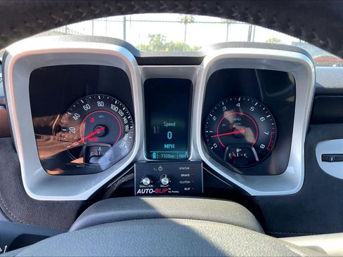 Used 2015 Chevrolet Camaro Z/28 RWD image 23