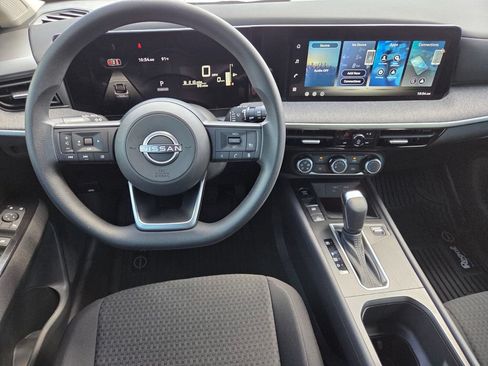 Used 2026 Nissan Kicks S FWD image 22