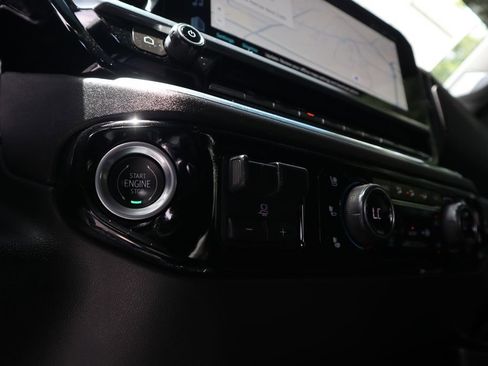 Used 2024 Chevrolet Silverado 2500 LTZ w/ LTZ Plus Package image 27