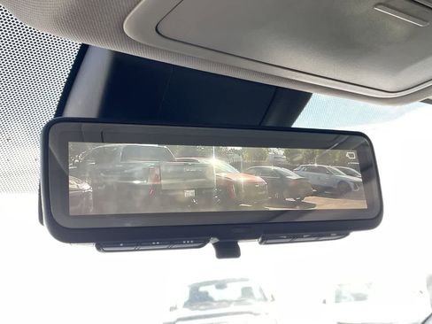 Used 2019 Toyota RAV4 Limited image 28