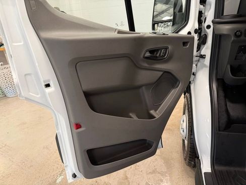 New 2026 Ford Transit 250 148 Medium Roof Extended AWD image 26