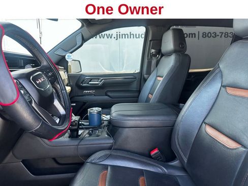 Used 2024 GMC Sierra 1500 AT4 w/ AT4 Preferred Package image 7