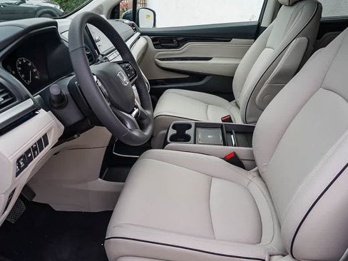 New 2026 Honda Odyssey Touring image 22