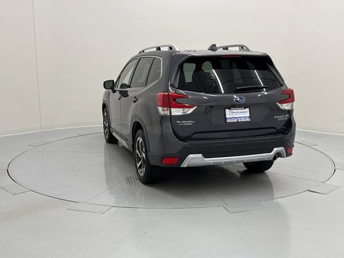 Used 2022 Subaru Forester Touring w/ Popular Package #2 image 3