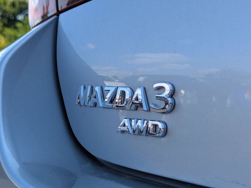 Used 2020 MAZDA MAZDA3 AWD Sedan w/ Preferred Package image 30