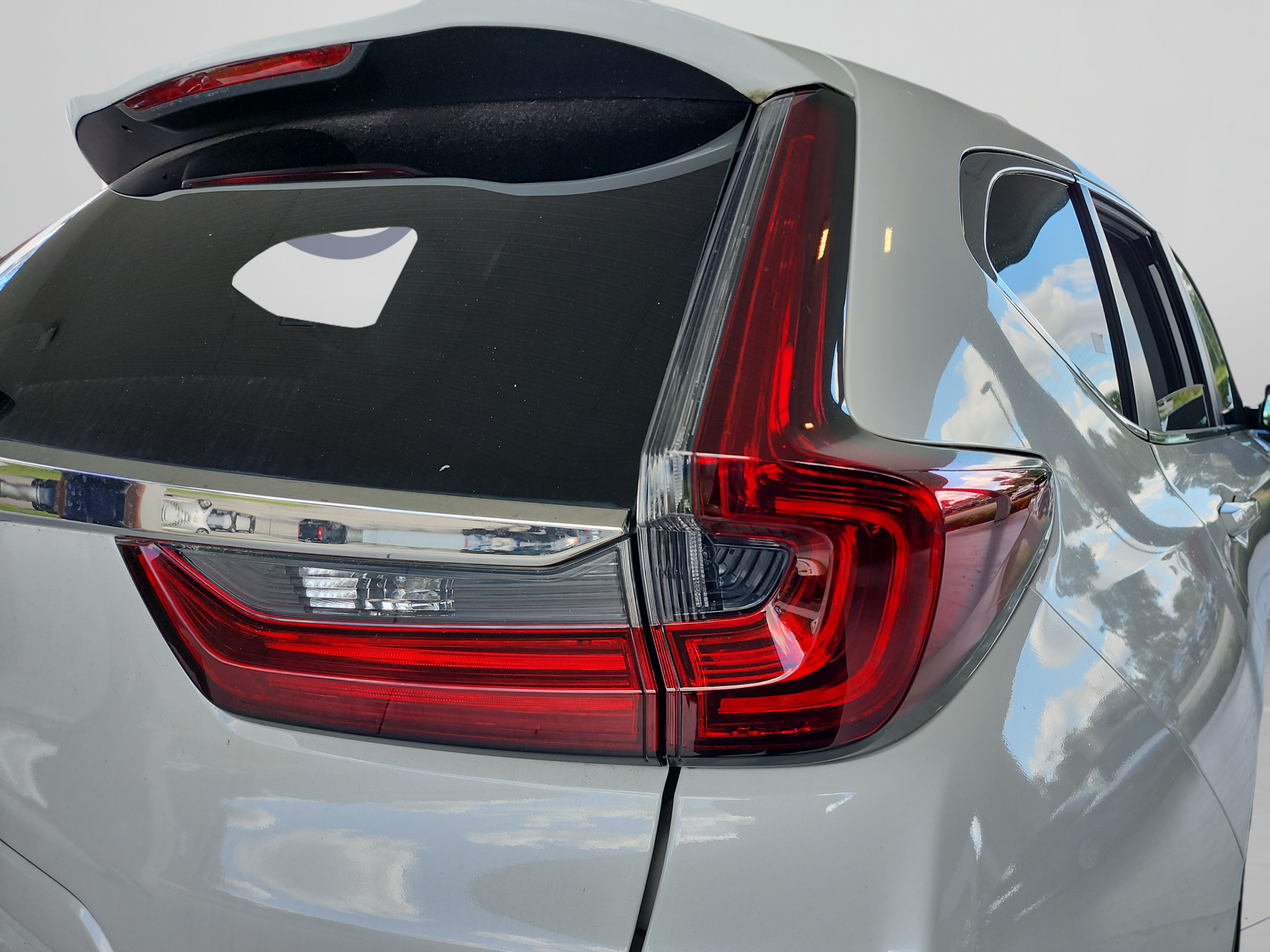 Used 2020 Honda CR-V EX image 29