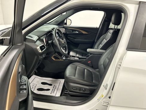 Certified 2023 Chevrolet TrailBlazer ACTIV w/ Convenience Package AWD/4WD image 9