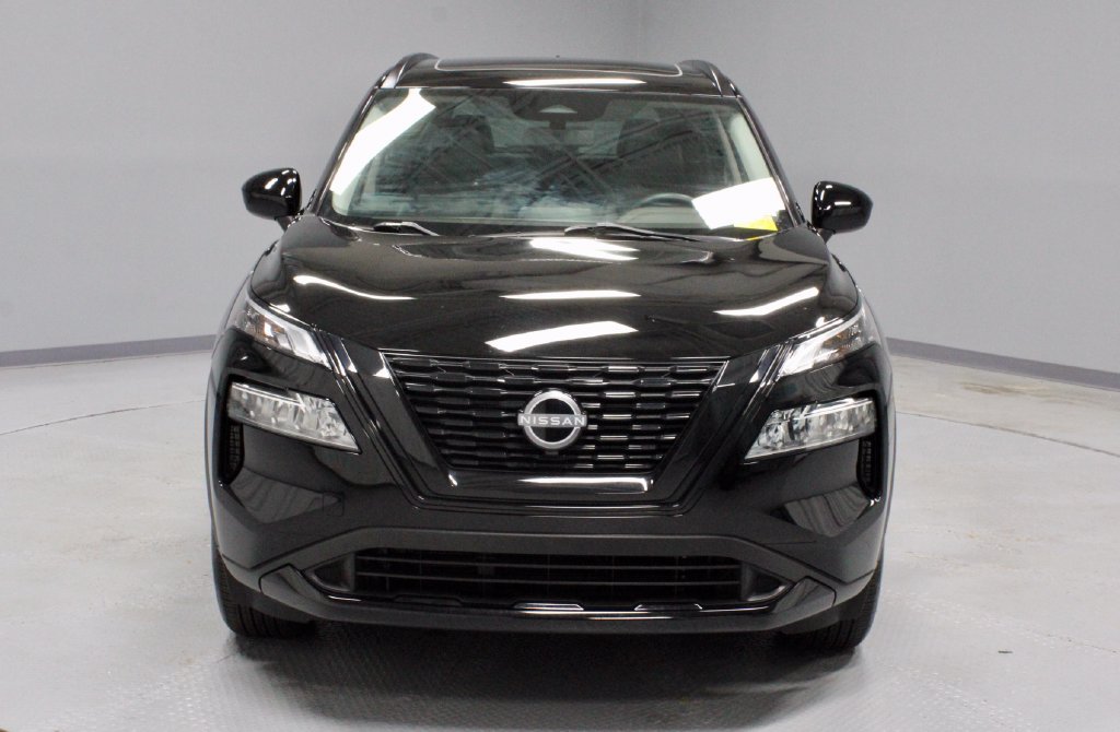 Certified 2023 Nissan Rogue SV w/ SV Premium B Package AWD/4WD image 5