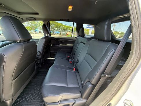 Used 2022 Honda Passport EX-L image 3