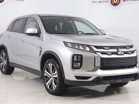 Used 2025 Mitsubishi Outlander Sport AWD image 18