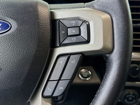 Used 2020 Ford F150 Lariat w/ Equipment Group 502A Luxury image 15