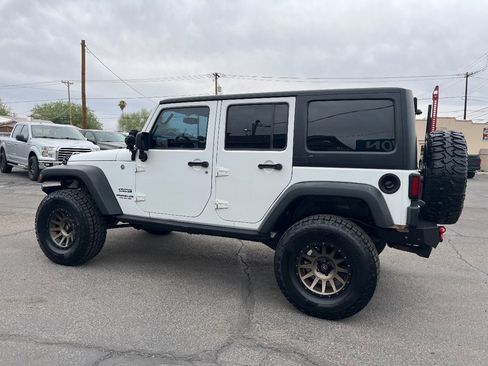 Used 2016 Jeep Wrangler Unlimited Sport w/ Quick Order Package 24S AWD/4WD image 8