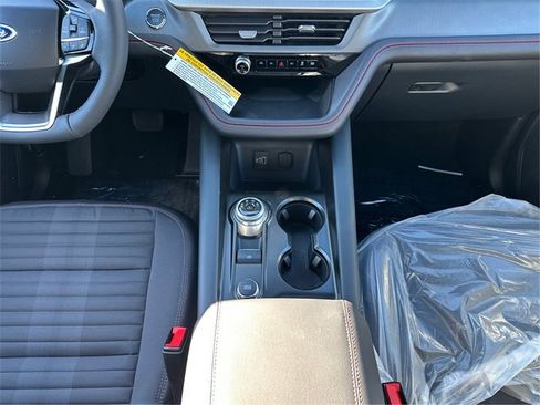 New 2026 Ford Explorer ST-Line w/ ST-Line Street Pack image 19