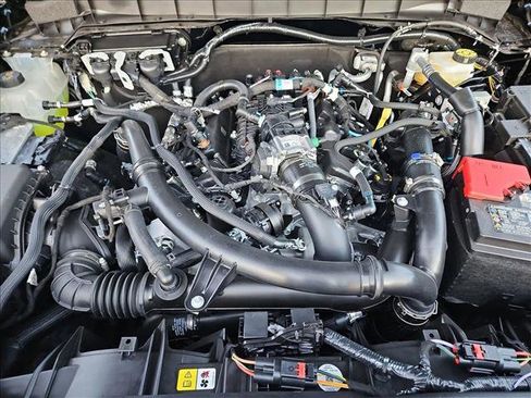 New 2025 Ford Bronco Heritage Edition image 17