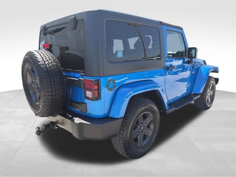 Used 2016 Jeep Wrangler Sport image 6