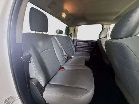 Used 2017 RAM 2500 Tradesman w/ Chrome Appearance Group image 25