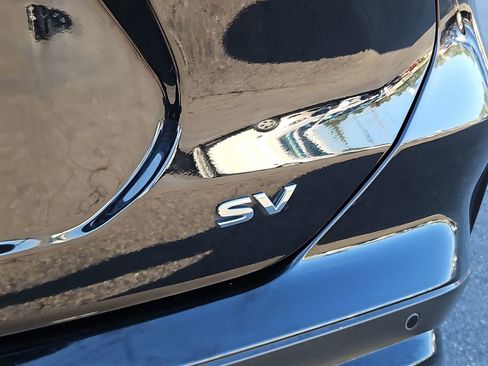 Used 2024 Nissan Kicks SV image 28