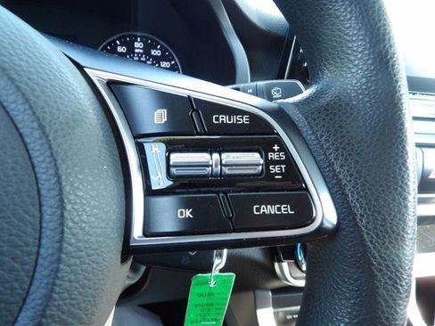 Used 2021 Kia Seltos LX AWD/4WD image 15