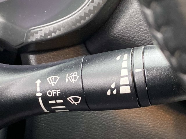 Used 2024 Nissan Sentra SV w/ All-Weather Package FWD image 15