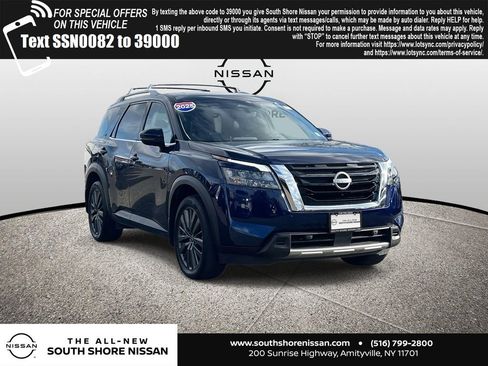 Certified 2025 Nissan Pathfinder SL w/ SL Premium Package image 1