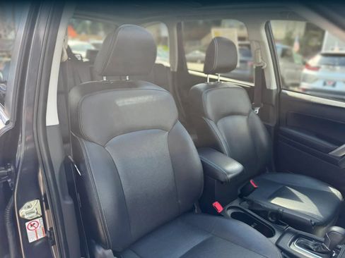 Used 2016 Subaru Forester 2.0XT Touring AWD/4WD image 18