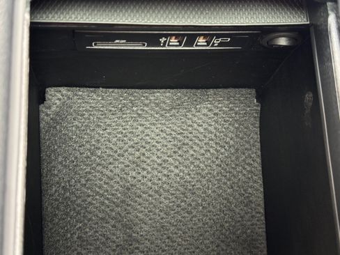 Used 2023 Mercedes-Benz G 63 AMG Squared image 39