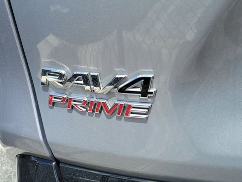 Used 2022 Toyota RAV4 XSE w/ Protection Package (TMS) image 4