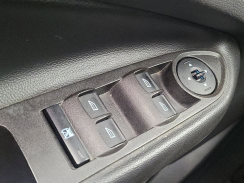 Used 2017 Ford Escape SE AWD/4WD image 27