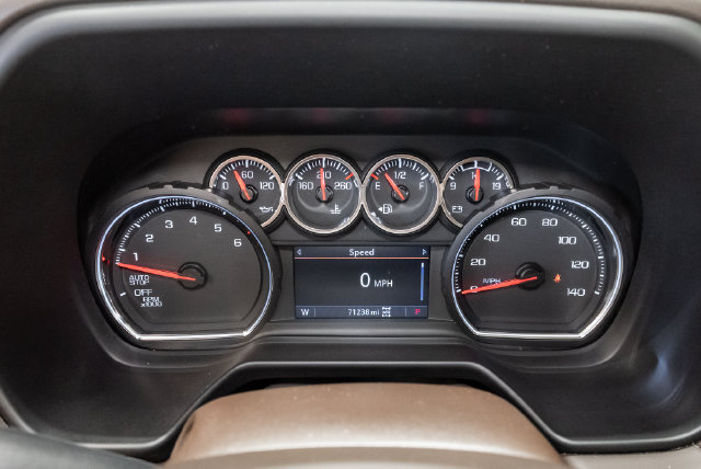 Used 2021 Chevrolet Tahoe Z71 w/ Z71 Signature Package AWD/4WD image 16