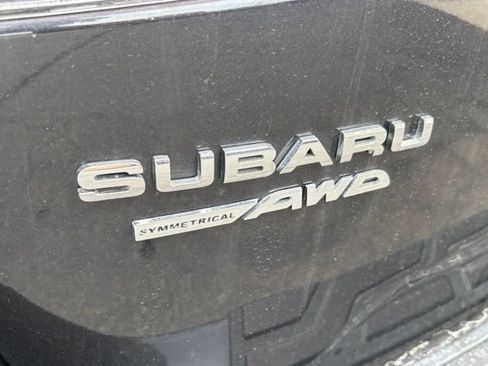 Used 2019 Subaru Forester Premium AWD/4WD image 4