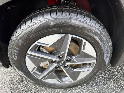 Used 2025 Hyundai Tucson SEL image 11