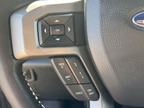 Used 2021 Ford Expedition XLT AWD/4WD image 24