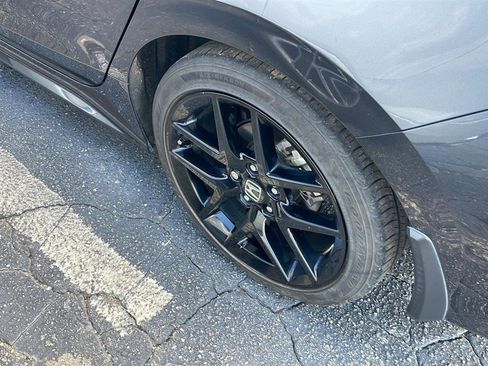 Used 2023 Honda Civic Sport image 12