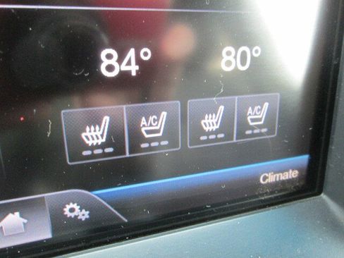 Used 2013 Ford F150 Lariat w/ Lariat Chrome Pkg image 21