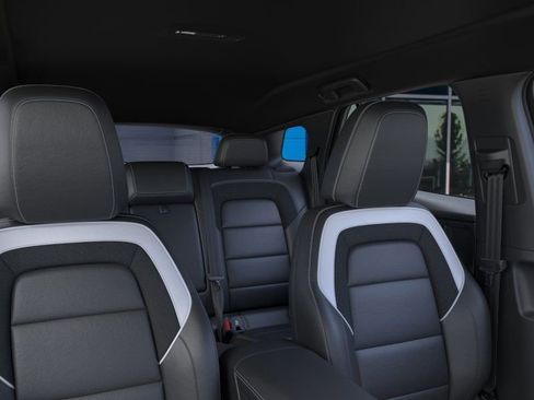 New 2026 Chevrolet Blazer EV LT image 25