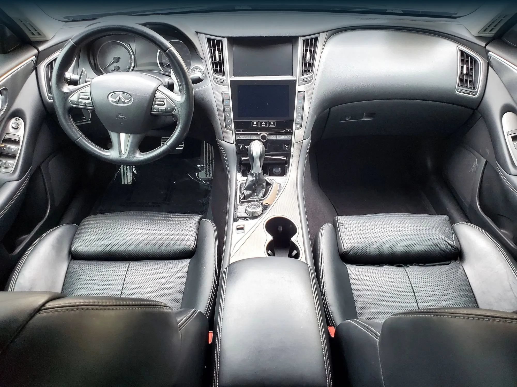Used 2015 INFINITI Q50 RWD image 3