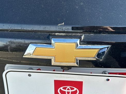 Used 2022 Chevrolet Trax LT w/ LT Convenience Package image 47