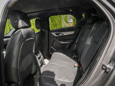 Used 2023 Jaguar F-PACE S image 8